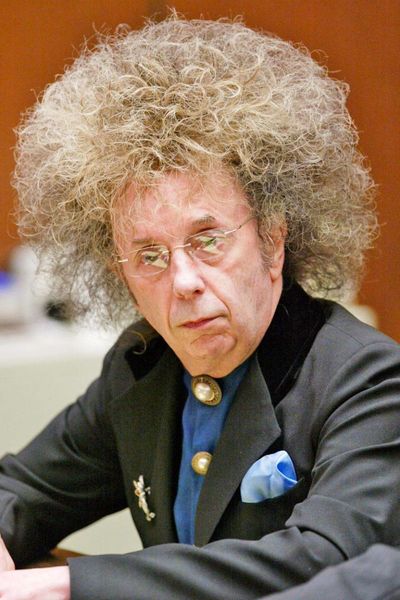 Why is everyone suddenly attempting to be a hairdresser?