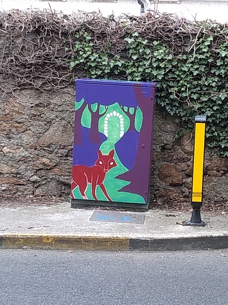 Neighbourhood oddities on your daily walk