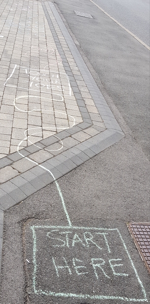Pavement chalk - AIBU?
