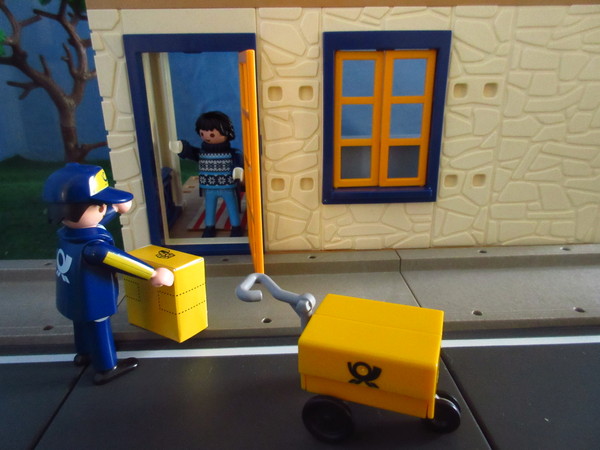 An outbreak of Covid-19 has occurred for the Playmobil people in our house...