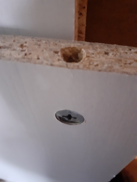 Help - I just can't see how this desk top will attach to this frame with these screws