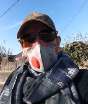 I wore a facemask doing my shopping today...