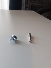 Help - I just can't see how this desk top will attach to this frame with these screws