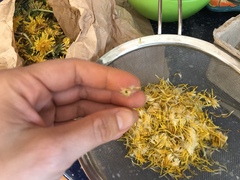 Les Parisiennes des Mamansnet: Ce n'est pas bon de faire du lèche-vitrines avec de l'argent en poche