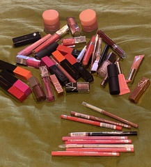Beauty Hoarders anonymous - you have got to be in it to win it!!!!