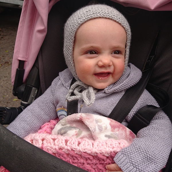 Crochet/Knitters : post your current projects here!