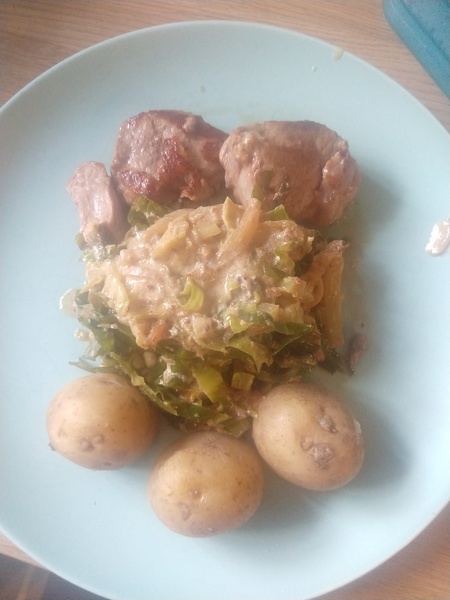 Frugal Foodies, thread 3! Favourite leftover dishes, avoiding waste, menu ideas. Plus pets, and other chat.