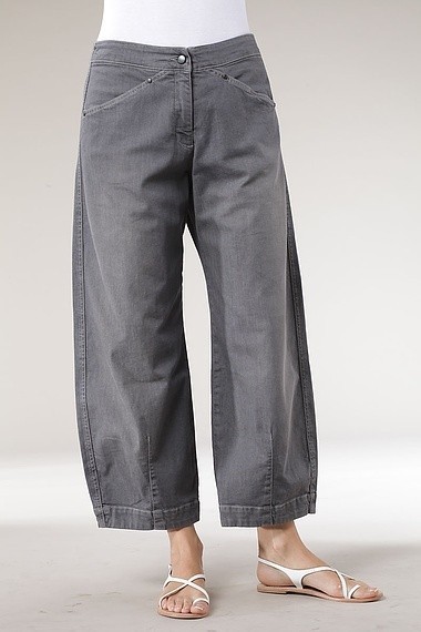 Please help me find these trousers