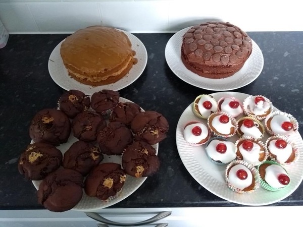 Share with Betty Crocker a picture of a cake or bake that you’ve made with your family