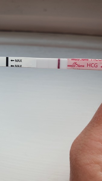 Polycystic ovaries - faint line?