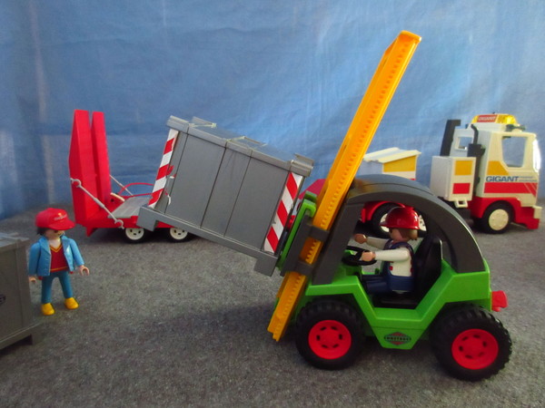 Playmobil pandemic in our house part 2