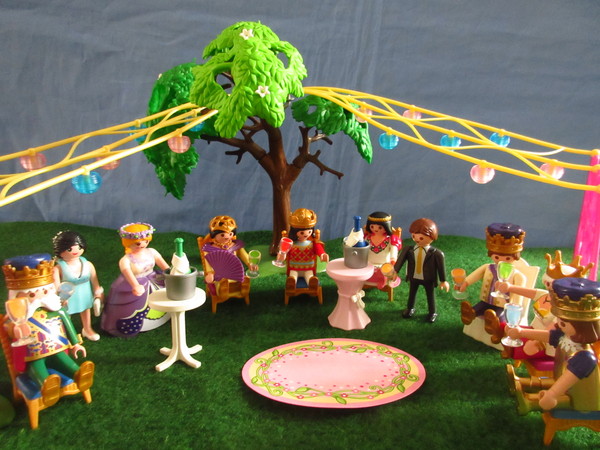 An outbreak of Covid-19 has occurred for the Playmobil people in our house...