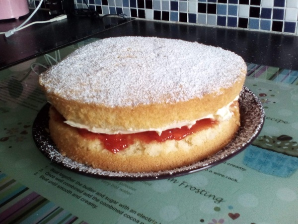 Share with Betty Crocker a picture of a cake or bake that you’ve made with your family