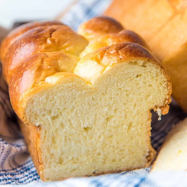 Why is my cake/bread not white from inside despite using white flour?