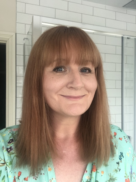 Well, I finally plucked up the courage to dye my hair at home...