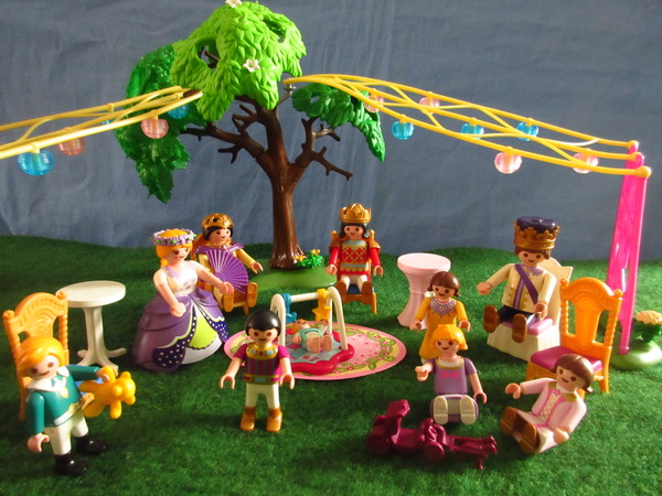 An outbreak of Covid-19 has occurred for the Playmobil people in our house...