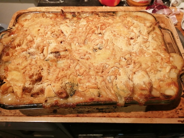 Frugal Foodies, thread 3! Favourite leftover dishes, avoiding waste, menu ideas. Plus pets, and other chat.