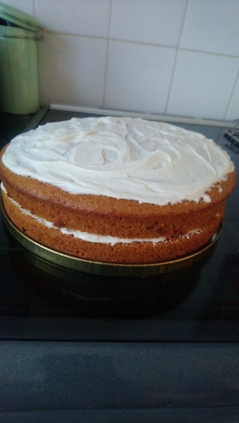 Share with Betty Crocker a picture of a cake or bake that you’ve made with your family