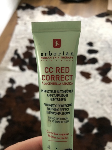 Green correcting primer/make up