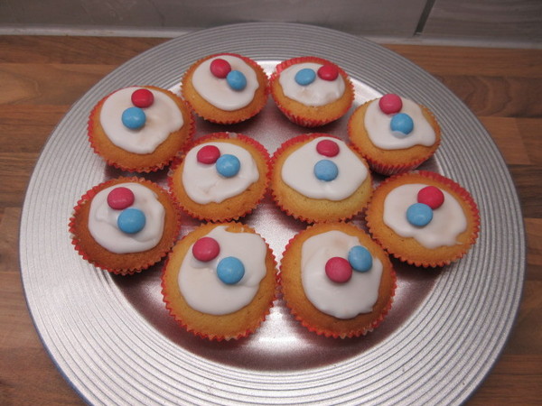 Share with Betty Crocker a picture of a cake or bake that you’ve made with your family