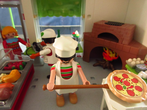 Playmobil pandemic in our house part 2