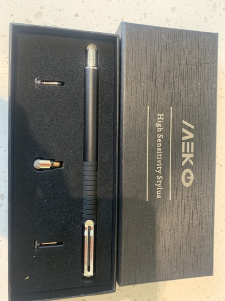 Is there a drawing tablet like an ipad with a pen but under £300?