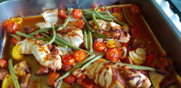 Frugal Foodies, thread 3! Favourite leftover dishes, avoiding waste, menu ideas. Plus pets, and other chat.
