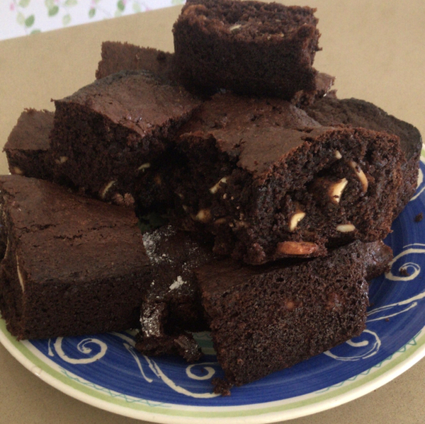 Share with Betty Crocker a picture of a cake or bake that you’ve made with your family