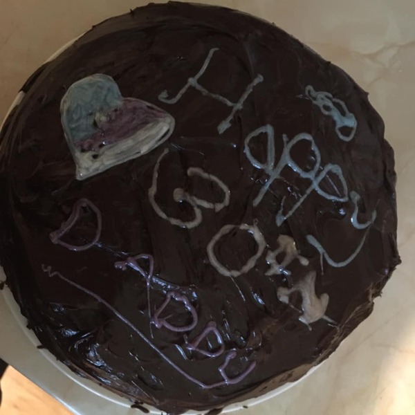 Share with Betty Crocker a picture of a cake or bake that you’ve made with your family