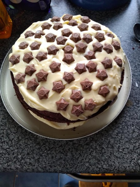 Share with Betty Crocker a picture of a cake or bake that you’ve made with your family