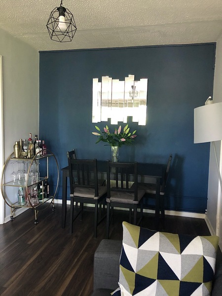 What colour shall I paint my hallway?