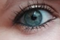 Properly violet or green eyes?