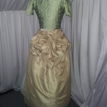 Looking for a free sewing pattern for a short victorian-esque jacket