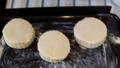 To ask why I can't make scones and please give me a recipe?