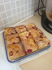 Share with Betty Crocker a picture of a cake or bake that you’ve made with your family