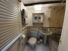 Ideas for this pink bathroom suite