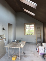 Colours for a complicated room