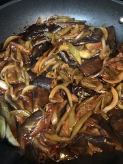 Frugal Foodies, thread 3! Favourite leftover dishes, avoiding waste, menu ideas. Plus pets, and other chat.