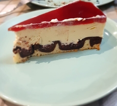 Share with Betty Crocker a picture of a cake or bake that you’ve made with your family