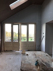 Colours for a complicated room