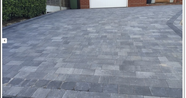 Help!! Driveway colour to suit house - with pics!