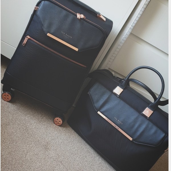 Unsure how much of everything to pack in hospital bag