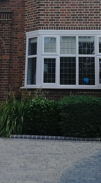 Help!! Driveway colour to suit house - with pics!