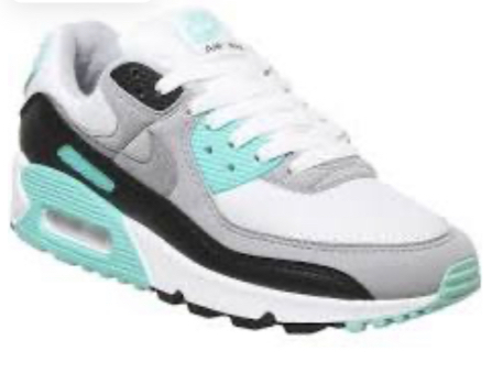 What can I wear with these trainers?