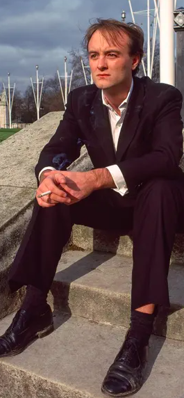 Why Dominic Cummings doesn't wear a fucking suit