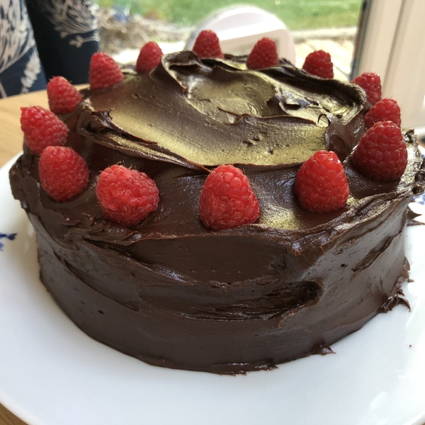 Share with Betty Crocker a picture of a cake or bake that you’ve made with your family