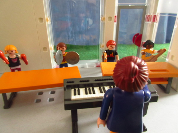 Playmobil pandemic in our house part 2
