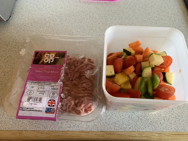 Frugal Foodies, thread 3! Favourite leftover dishes, avoiding waste, menu ideas. Plus pets, and other chat.