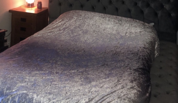 Do you think a Velvet duvet cover would be nice or hideous ?