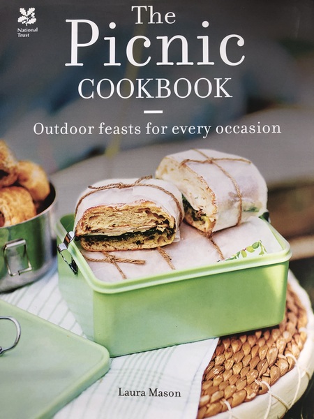 How to have the Best Picnic Ever with minimal effort.